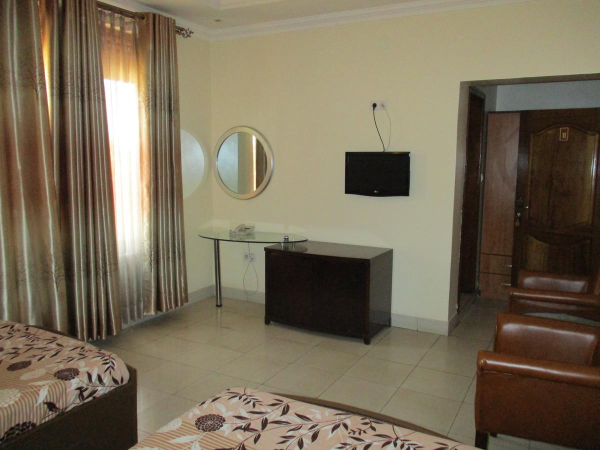 Amaris Hotel Kigali Exterior photo