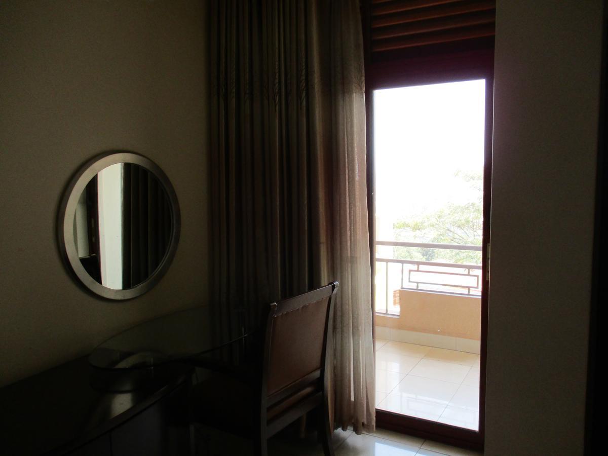 Amaris Hotel Kigali Exterior photo