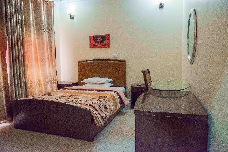 Amaris Hotel Kigali Exterior photo